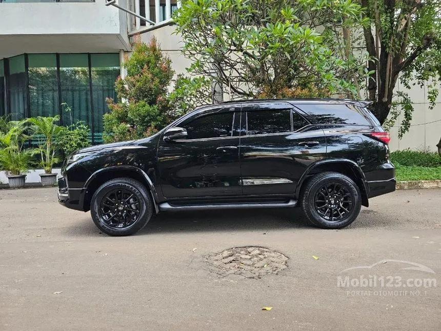 2022 Toyota Fortuner VRZ GR SPORT 4X2 SUV