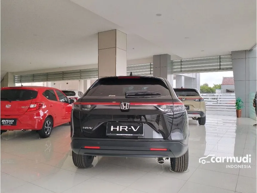 2024 Honda HR-V S SUV