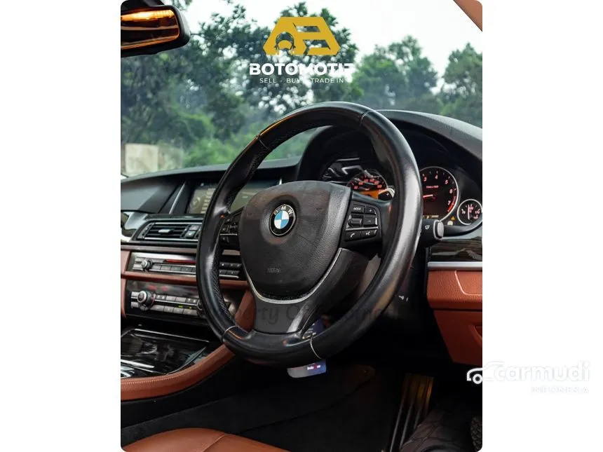 2015 BMW 528i Luxury Sedan