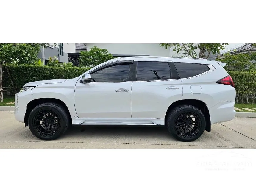 2020 Mitsubishi PAJERO SPORT GT SUV