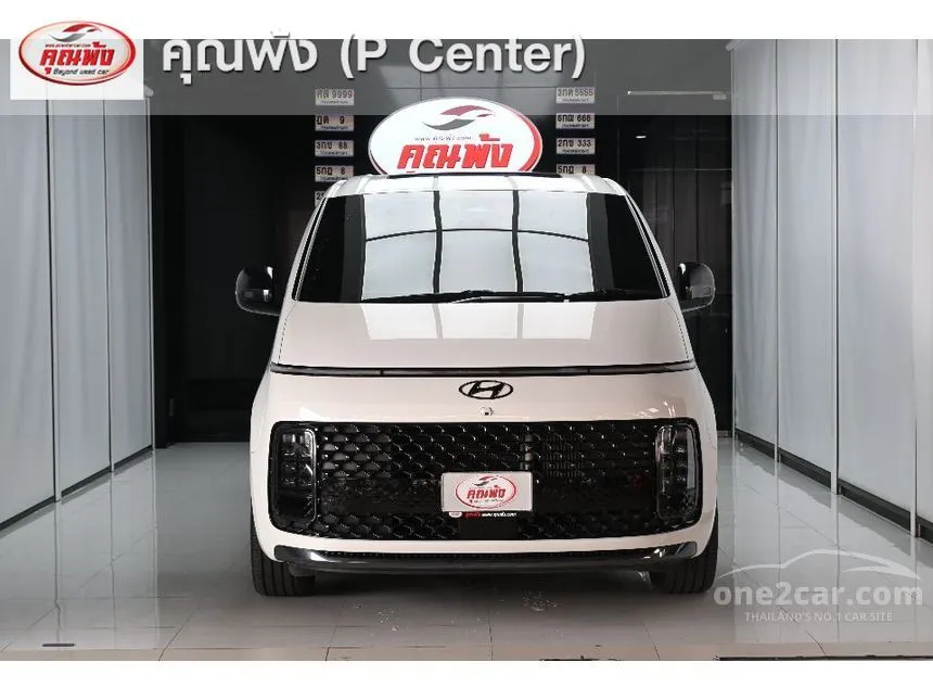 2023 Hyundai Staria Premium Van