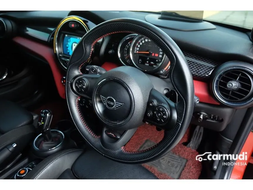 2019 MINI Cooper S 5 Door (Red Hot) Hatchback