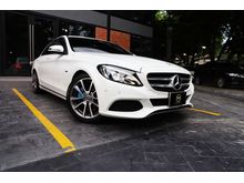 2017 Mercedes-Benz C350 2.0 W205 (ปี 14-19) e Avantgarde Sedan