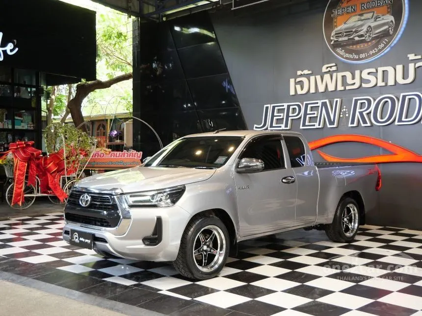2022 Toyota HILUX REVO Z Edition Mid Smart Cab Pickup