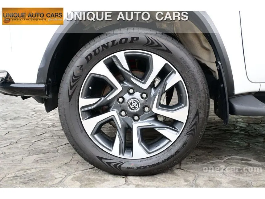 2024 Toyota FORTUNER Legender SUV