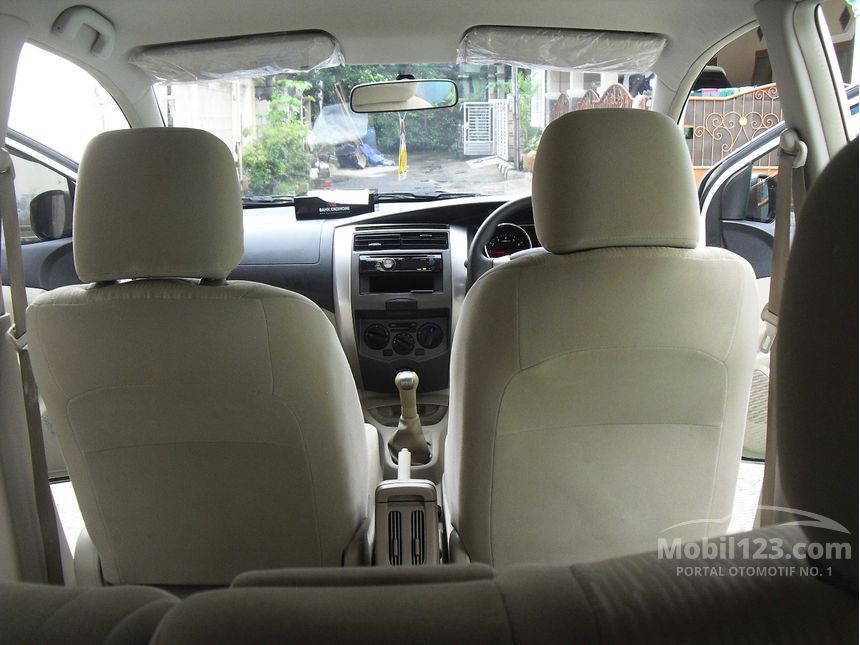 Jual Mobil Nissan Grand Livina 2013 SV 1.5 di DKI Jakarta 