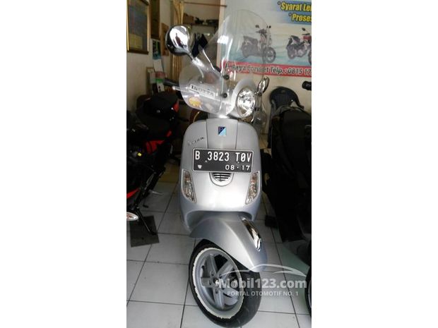 Vespa Motor Bekas Baru Dijual Di Indonesia Dari 35 Motor Di Mobil123