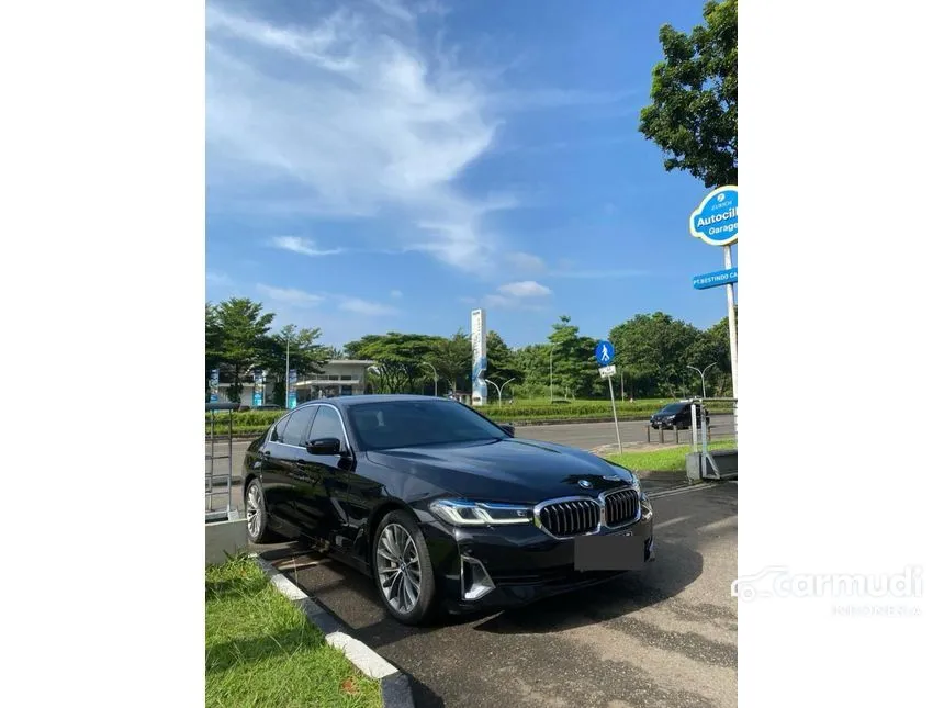 2021 BMW 530i Opulence Sedan