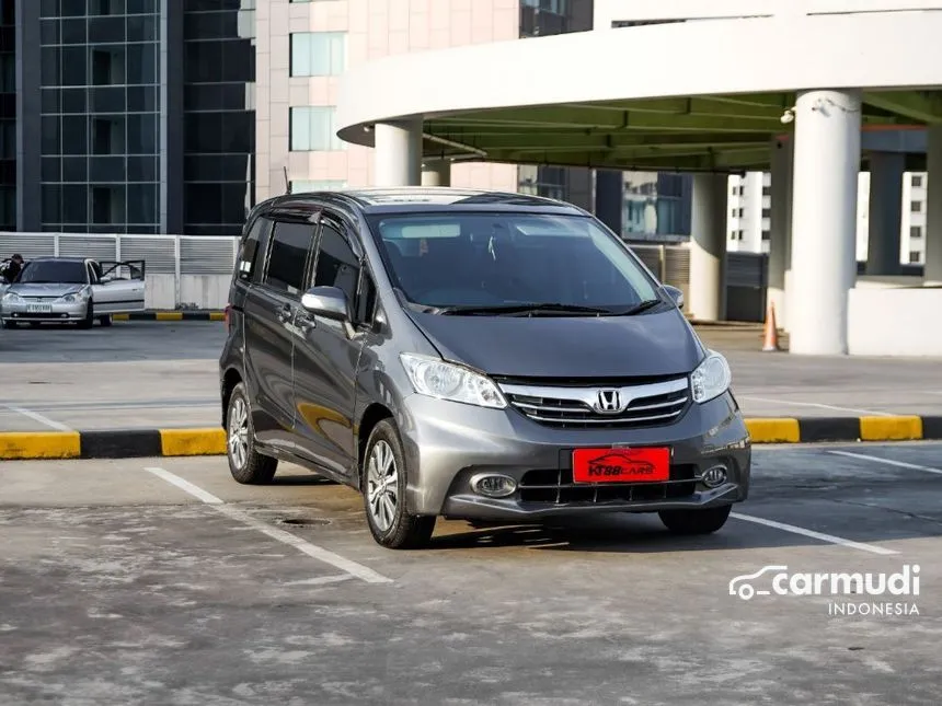 Jual Mobil Honda Freed 2014 E 1.5 di DKI Jakarta Automatic MPV Abu