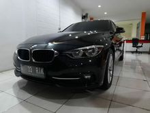2016 BMW 320i 2.0 Sport Sedan