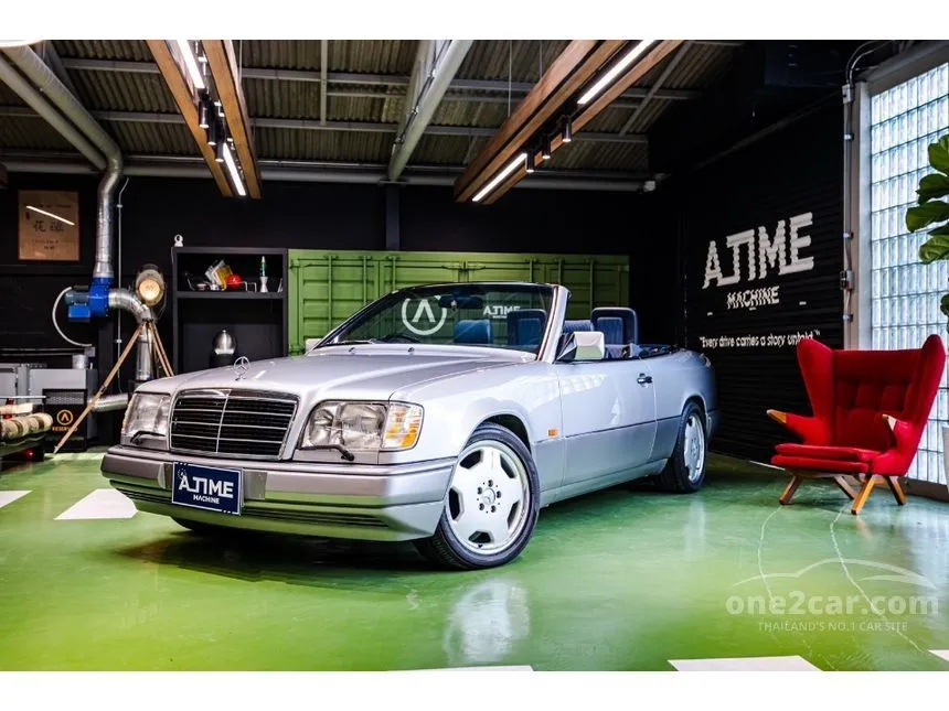 1995 Mercedes-Benz E220 Convertible