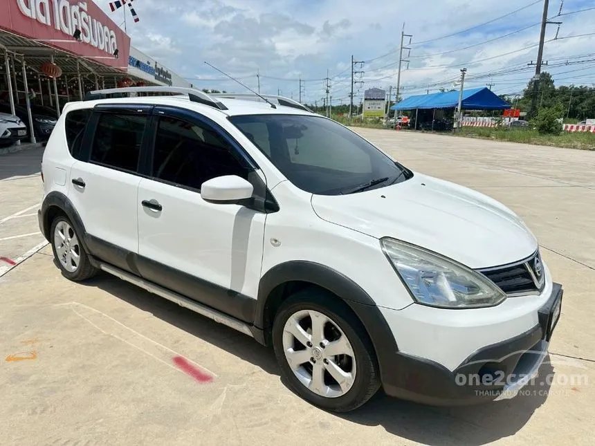 2015 Nissan LIVINA E SUV