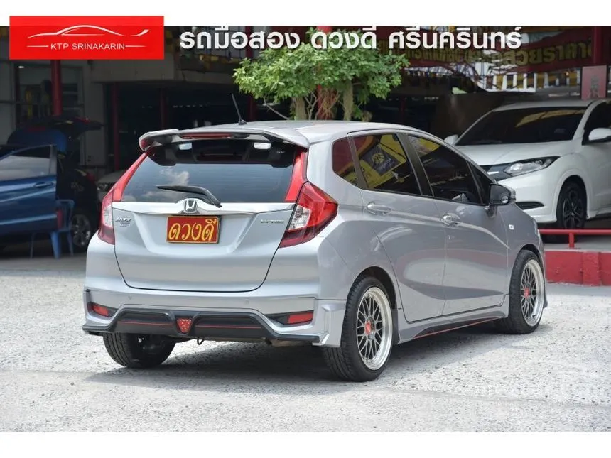 2018 Honda Jazz V i-VTEC Hatchback