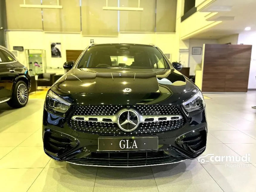 2024 Mercedes-Benz GLA200 AMG Line SUV