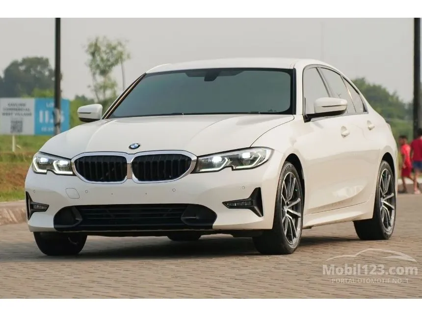 2020 BMW 320i Sport Sedan