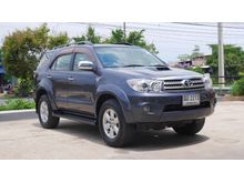 2009 Toyota Fortuner 3.0 (ปี 08-11) V 4WD SUV