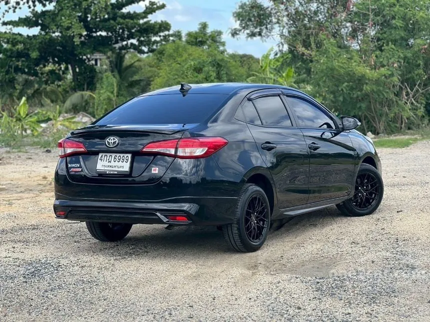 2021 Toyota Yaris Ativ Sport Sedan