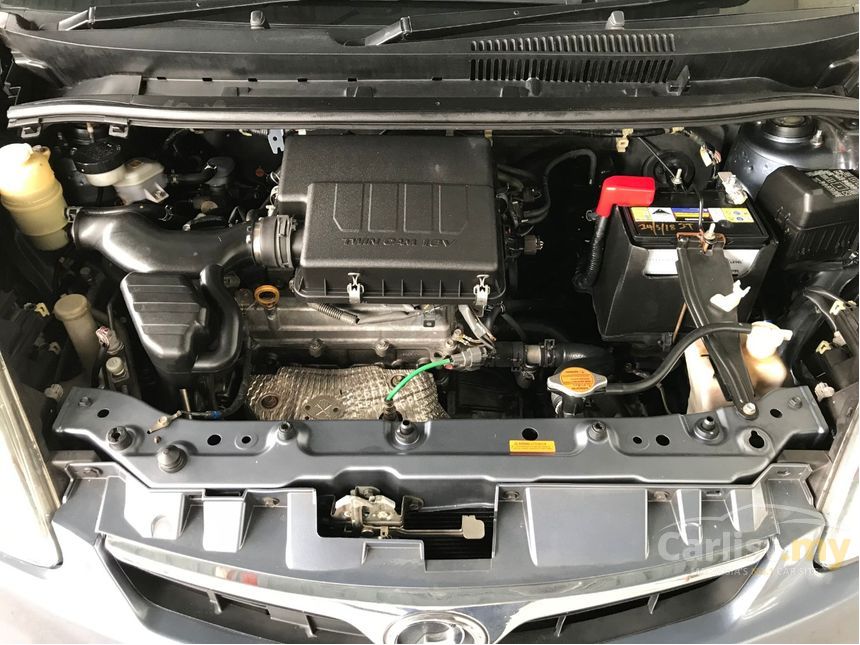 Perodua Alza 2013 Advance 1.5 in Selangor Automatic MPV Grey for RM