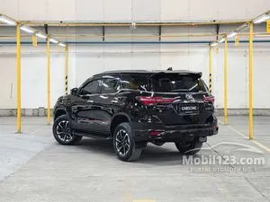 2021 Toyota Fortuner 2.4 VRZ TRD 4X2 SUV