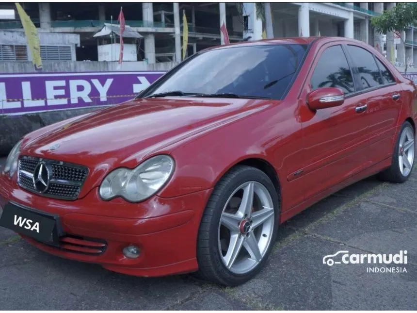 2005 Mercedes-Benz C240 Elegance Sedan