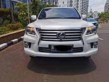 Lexus LX570 V8 Bensin 2012/2013 Putih (KM 55RB ANTIK)