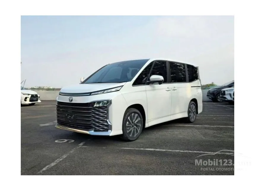 Jual Mobil Toyota Voxy 2023 2.0 di DKI Jakarta Automatic Van Wagon Putih Rp 610.800.000