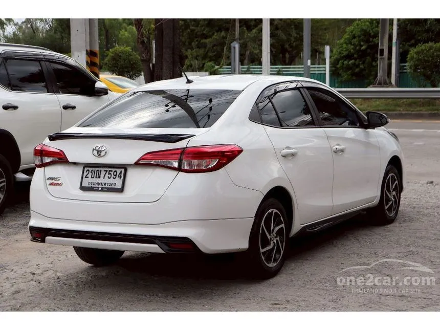 2021 Toyota Yaris Ativ Entry Sedan