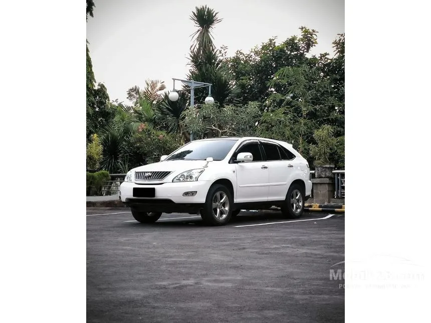 2013 Toyota Harrier 240G Premium SUV
