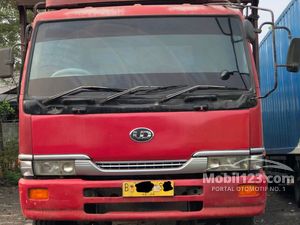 UD TRUCKS Bekas  Baru Murah Jual  beli  5 mobil  di 