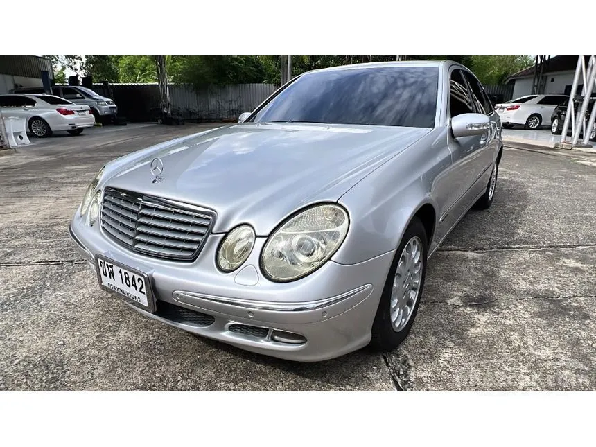 2007 Mercedes-Benz E200 Kompressor Elegance Sedan