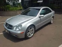 2004 Mercedes-Benz C240 2.6 Elegance Sedan