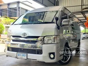 2013 Toyota HIACE 2.5 D4D Van