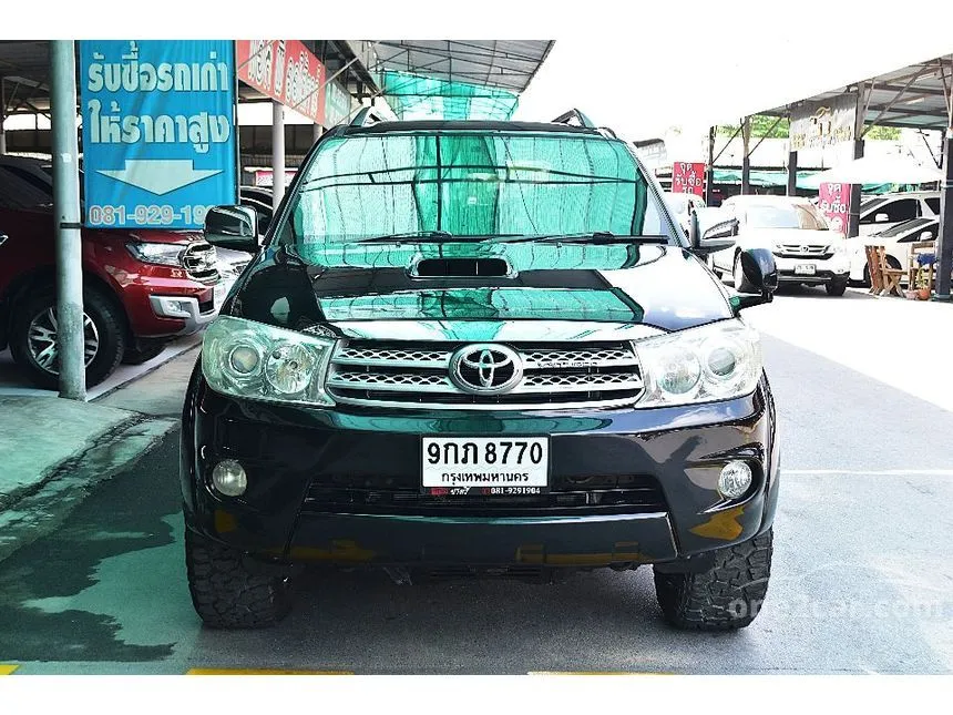2009 Toyota FORTUNER V SUV