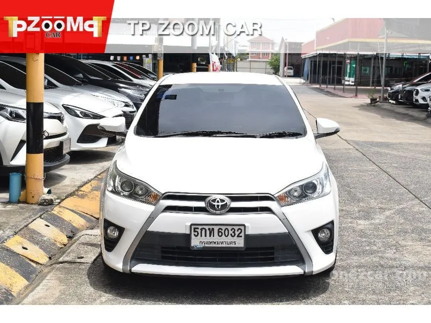2016 Toyota YARIS G Hatchback