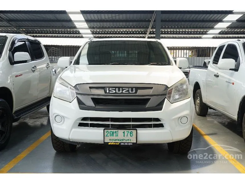 2017 Isuzu D-MAX S Space Cab Pickup