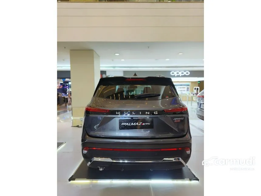 2024 Wuling Almaz RS Pro Wagon