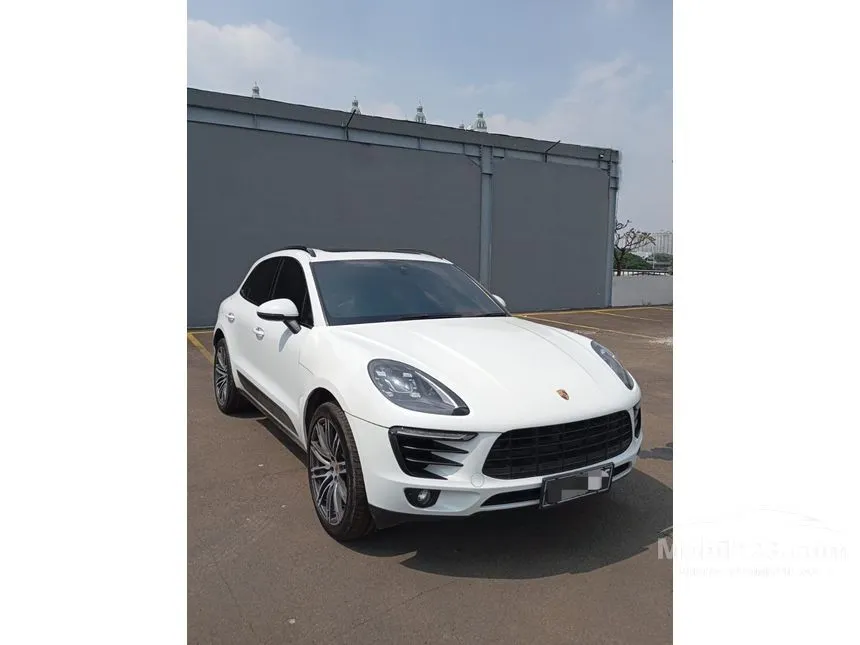 2017 Porsche Macan SUV