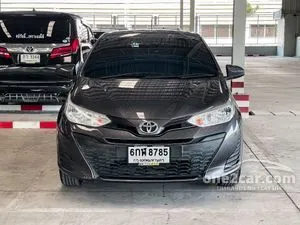 2017 Toyota YARIS 1.2 J Hatchback