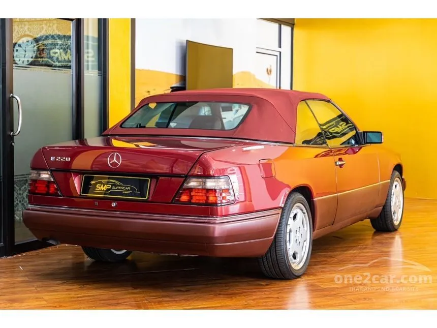 1995 Mercedes-Benz E220 Convertible