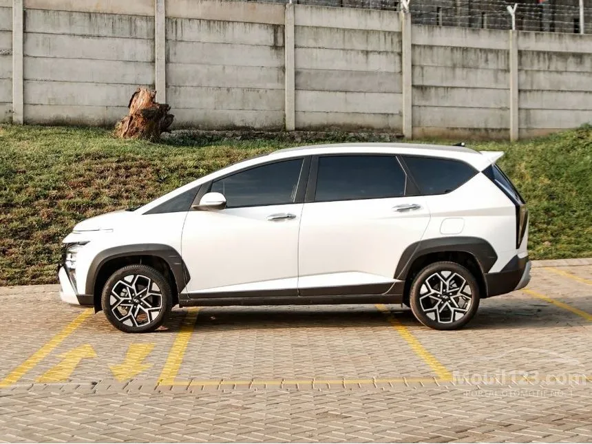 2023 Hyundai Stargazer Prime MPV