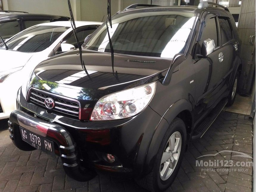 Jual Mobil Toyota Rush 2009 S 1 5 Di Jawa Timur Manual Suv Hitam Rp 155 000 000 3877094 Mobil123 Com