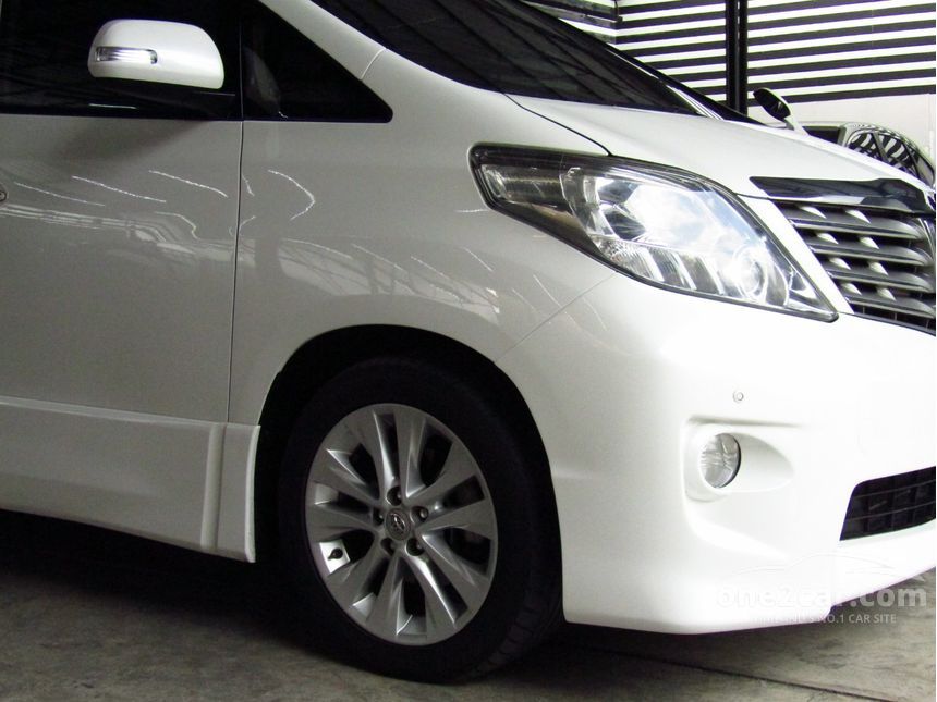 2010 Toyota Alphard V Van