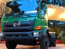 SI MONSTER HINO TRACTOR HEAD BEST PRICE 2019