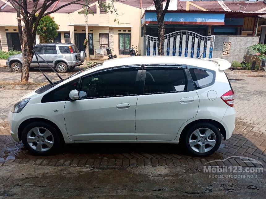  Jual  Mobil  Honda Jazz 2011 S 1 5 di  Jawa Barat Manual 