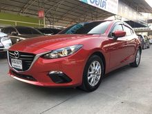 2015 Mazda 3 2.0 (ปี 14-17) E Sports Hatchback AT