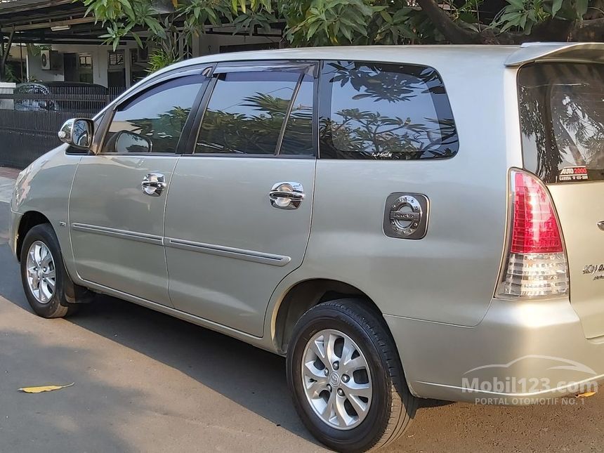 Jual Mobil  Toyota  Kijang Innova  2008 V 2 0 di DKI Jakarta 