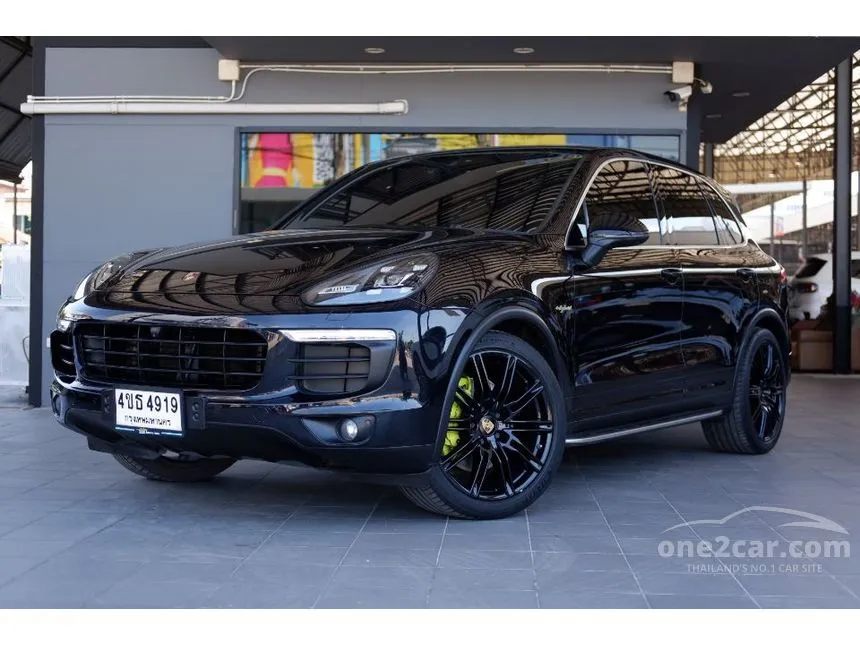 2016 Porsche CAYENNE S E-Hybrid SUV