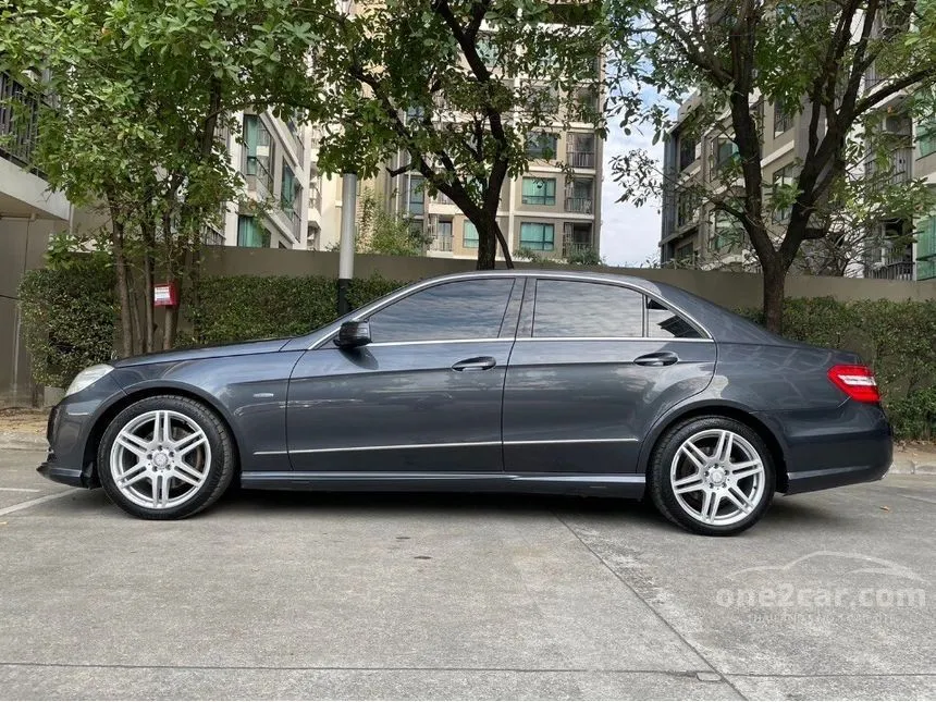 2012 Mercedes-Benz E200 CGI AMG Sedan