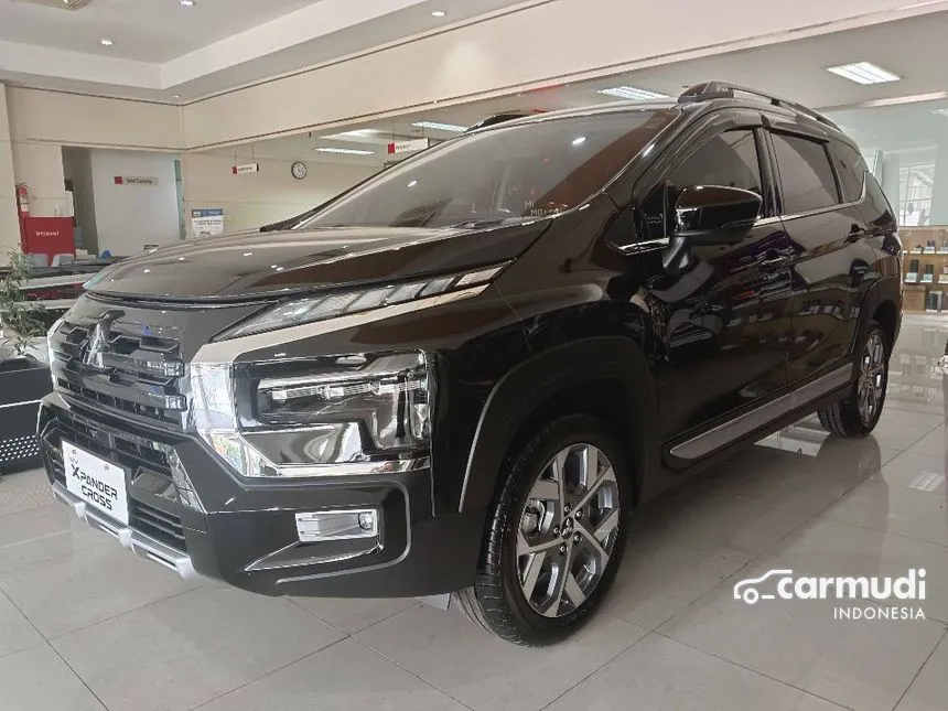 2024 Mitsubishi Xpander CROSS Premium Package Wagon