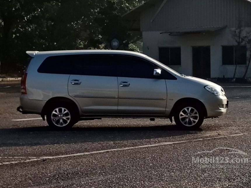 Jual Mobil  Toyota Kijang Innova  2008  V  2 0 di Riau Manual 